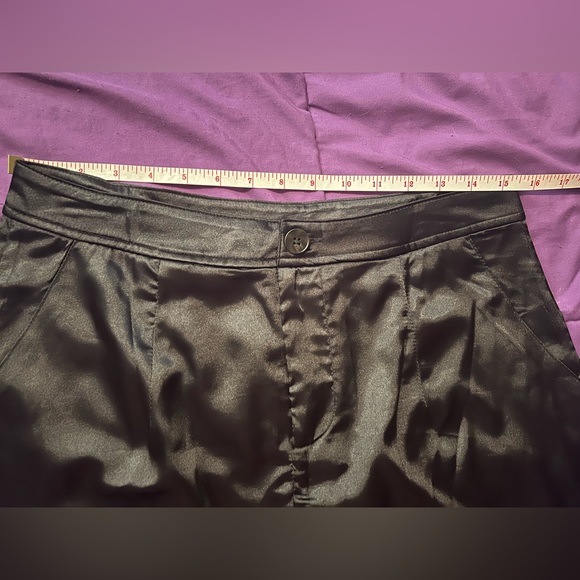 NWOT Black Dressy Shorts - Picture 5 of 5